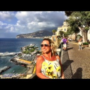 Meet your Posher, Karen